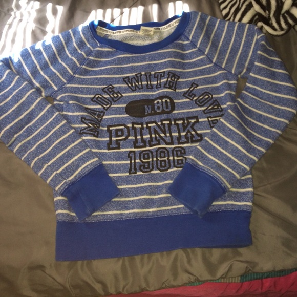 FINAL PRICE DROP ✅Pink stripped sweatshirt ☺️🌸