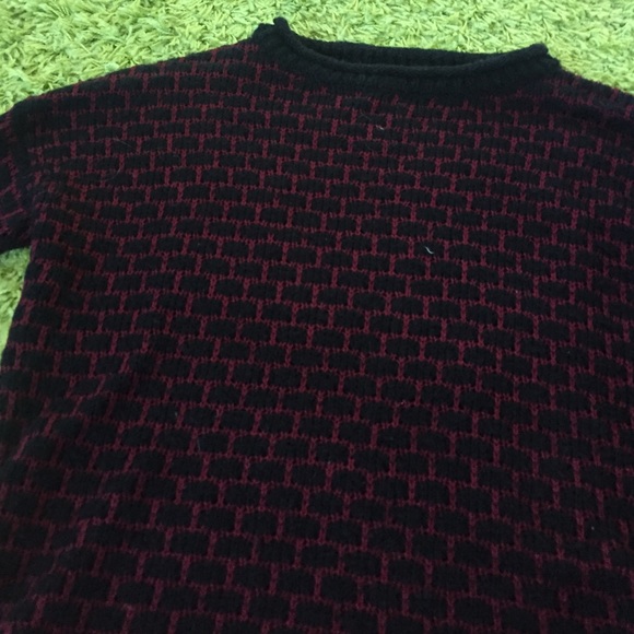 Sweater - Picture 2 of 2