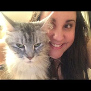 Meet your Posher, Bea