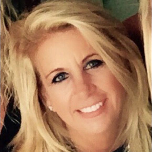 Meet your Posher, Charlee