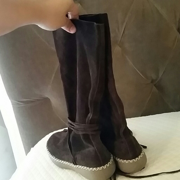 Mosquitos Sz 6.5 Criss Cross Suede leather boots - Picture 4 of 4