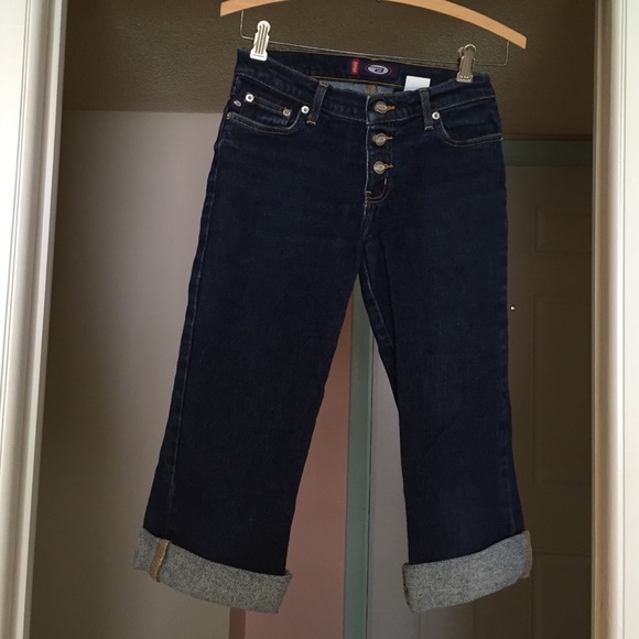 Dark blue jean capris 👖