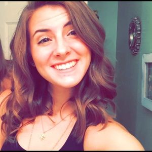 Meet your Posher, Brianna