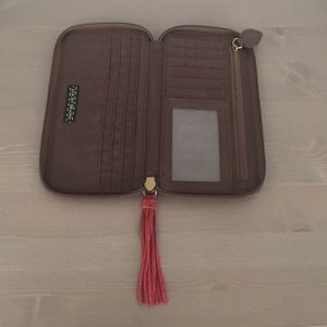 Luck Brand wallet/ clutch