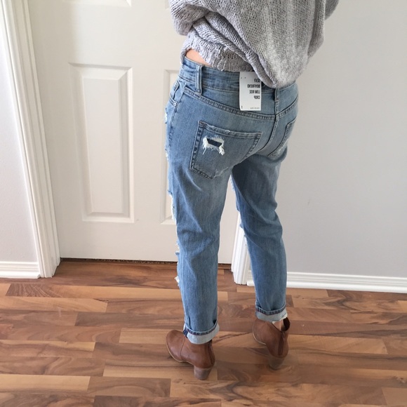 Sold • Boyfriend Low Rise Skinny Crop Jeans - Picture 2 of 4