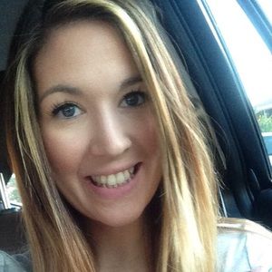 Meet your Posher, Madeline