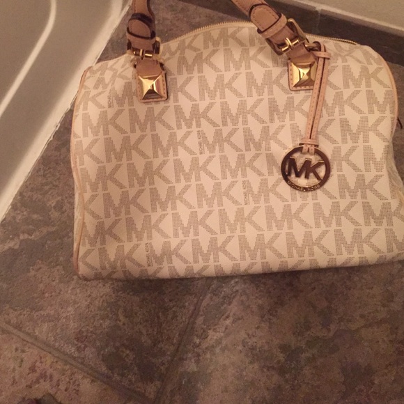 MK lrg VANILLA GREYSON - Picture 2 of 4