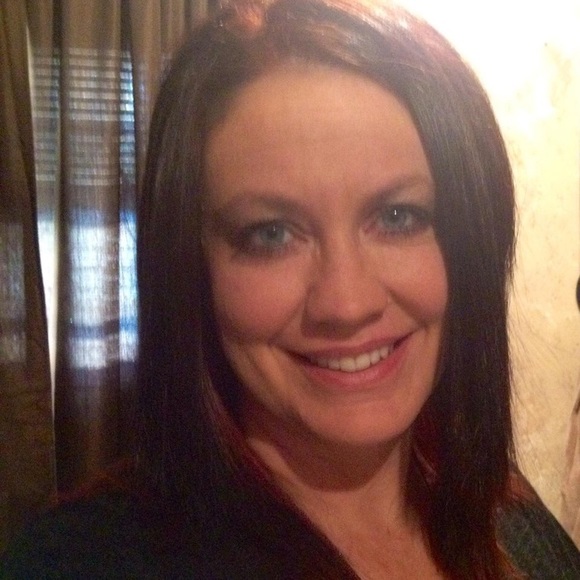 Meet your Posher, Teri - Picture 1 of 1