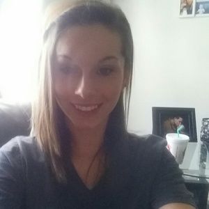 Meet your Posher, Hailey