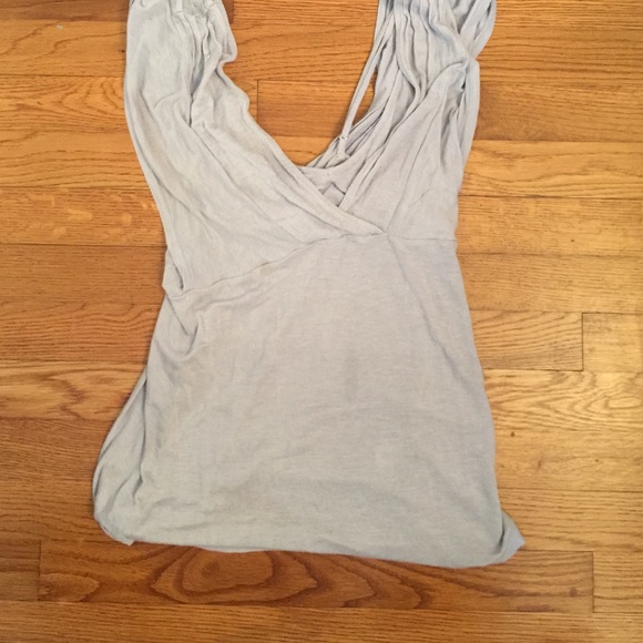 4 Shirt bundle! - Picture 2 of 4