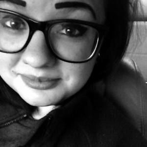 Meet your Posher, Avery