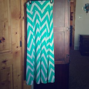 Turquoise white chevron long skirt