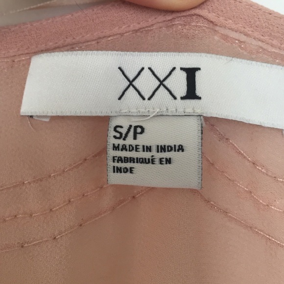 Girly light pink sequined short sleeve jacket! - Picture 4 of 4