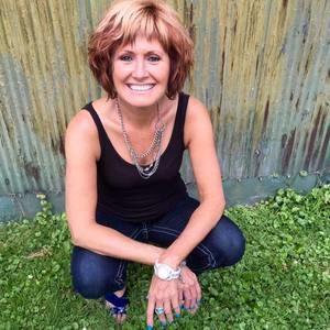 Meet your Posher, Cyndi