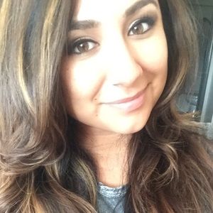 Meet your Posher, Mindy