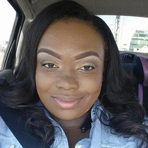 Meet your Posher, Latasha