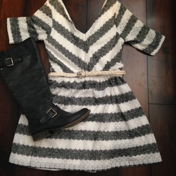 Sweater dress size L