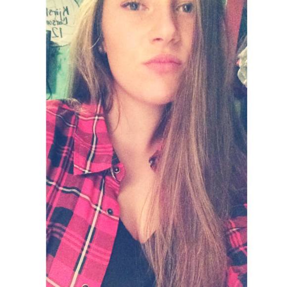 Meet your Posher, Kjirstin - Picture 1 of 1