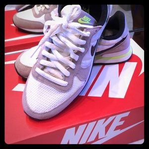 Nike Internationalist casual shoe👟