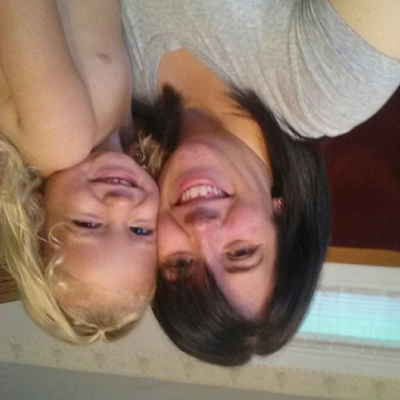 Meet your Posher, Ashli