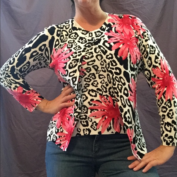 Elizabeth NY size medium tank and cardigan set