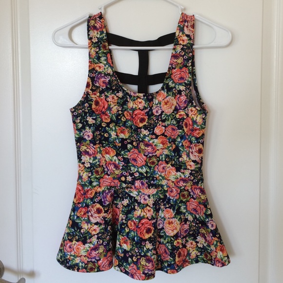 Charlotte Russe Tops - Flower Open Back Tank