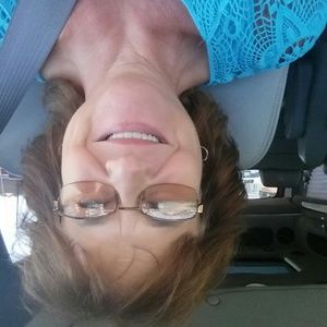 Meet your Posher, Glenda