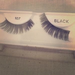 Lashes
