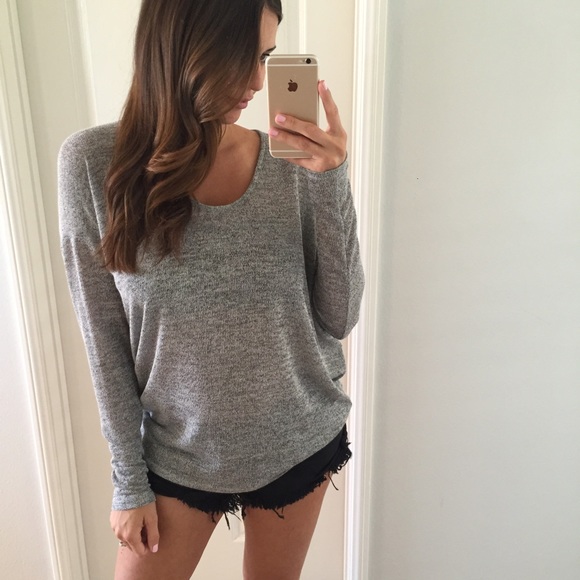 Reserved | Grey & Black Light Knit Dolman - Picture 3 of 4