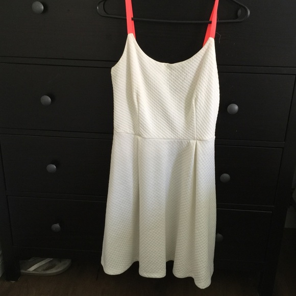 White dress with hot pink straps
