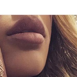 Meet your Posher, Kari