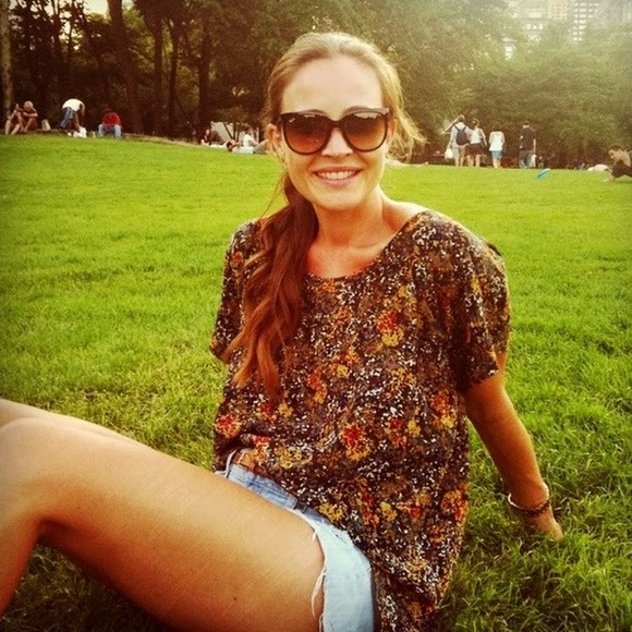 Meet your Posher, Lauren - Picture 1 of 1