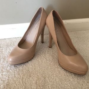 Aldo nude pumps