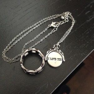 Ring and necklace set