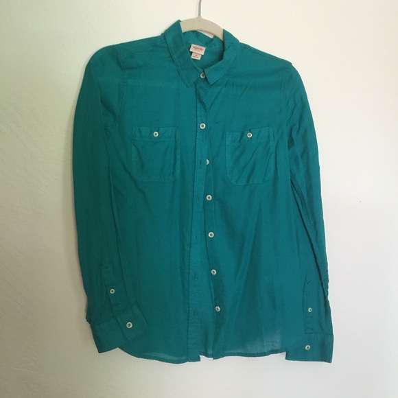 Teal blue long sleeve shirts