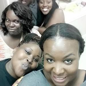 Meet your Posher, Latonya