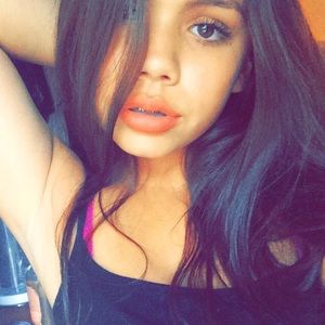 Meet your Posher, Kamea