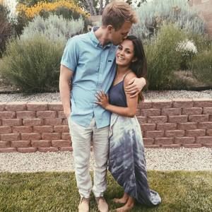 Meet your Posher, Savannah