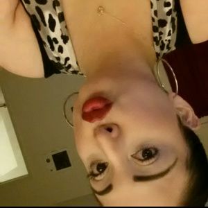 Meet your Posher, Cristina