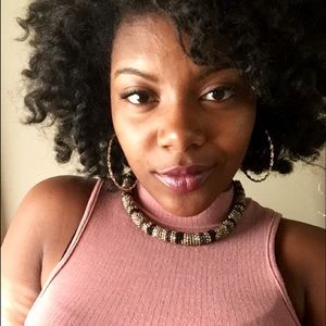 Meet your Posher, Neriah