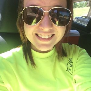 Meet your Posher, Danae