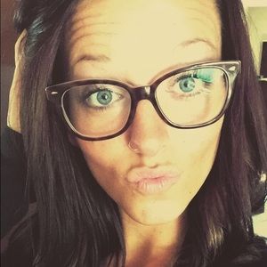 Meet your Posher, Jacklyn