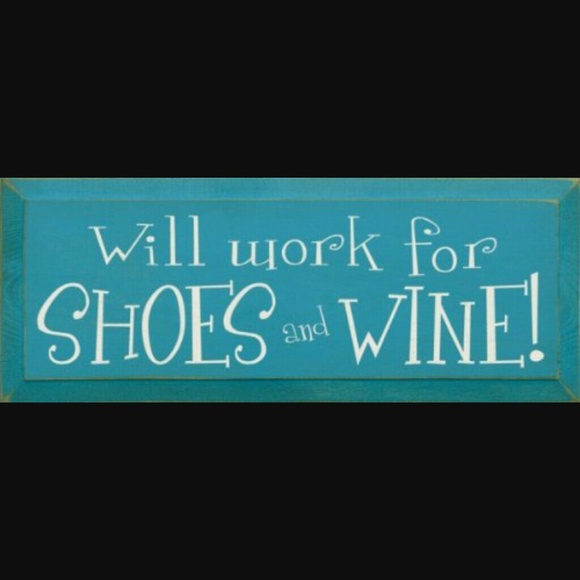 Shoes 👠 - Picture 2 of 2