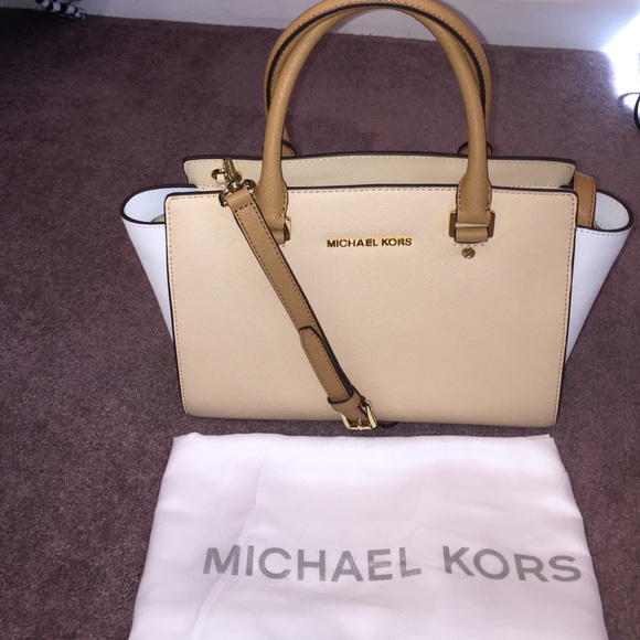 Michael Kors Selma