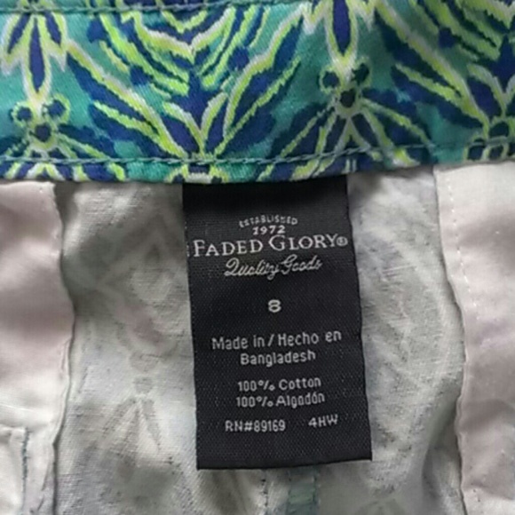 Nice Short Faded Glory - Picture 3 of 4