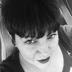 Meet your Posher, Veronica