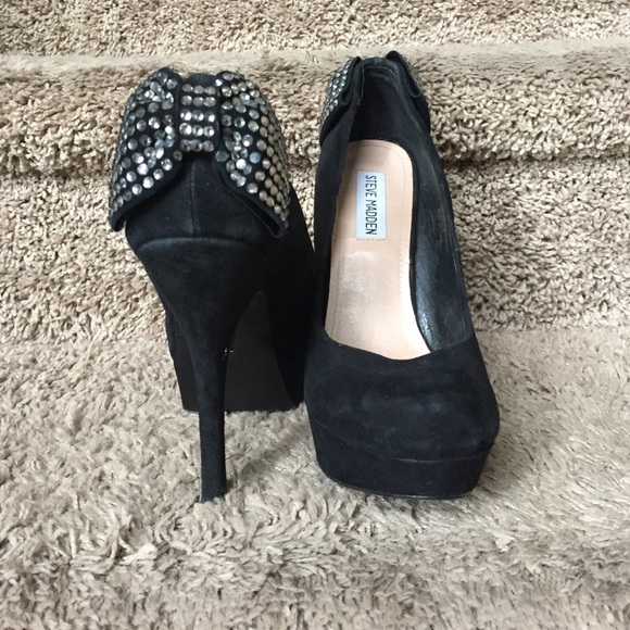 Steve Madden pumps