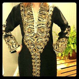 Caftan Black with Gold & Cream Brocade like Detail
