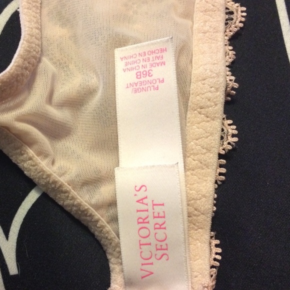 New bra size 36B - Picture 2 of 4