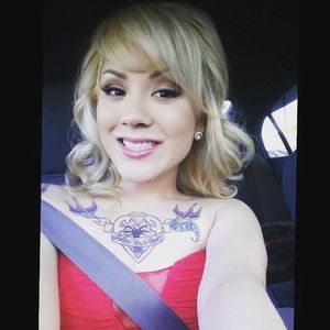 Meet your Posher, Marissa